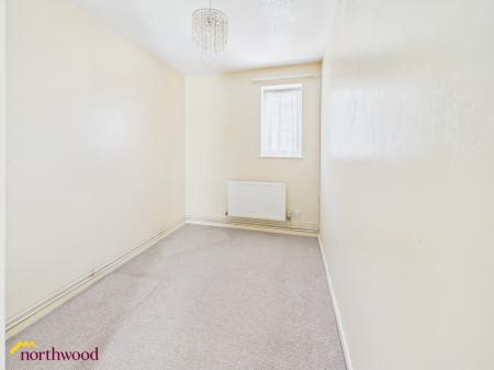 3 bedroom Terraced House for sale in Jasmine Walk, Banbury, OX16