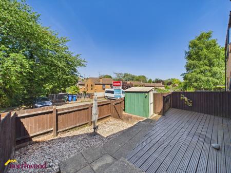 3 bedroom Terraced House for sale in Jasmine Walk, Banbury, OX16