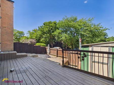 3 bedroom Terraced House for sale in Jasmine Walk, Banbury, OX16