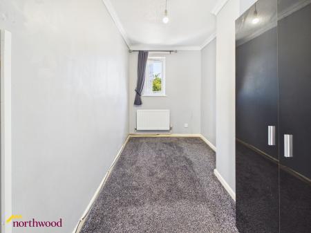 3 bedroom Terraced House for sale in Jasmine Walk, Banbury, OX16
