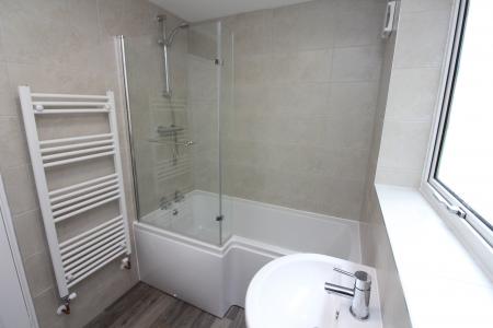 2 bedroom Flat to let in Cherwell Banks, Kings Sutton, OX17
