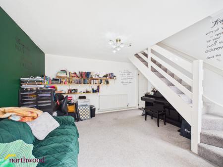 1 bedroom House for sale in Sussex Drive, Banbury, OX16
