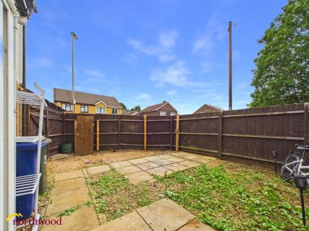 1 bedroom House for sale in Sussex Drive, Banbury, OX16