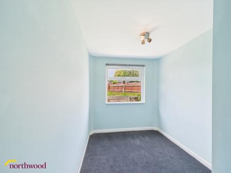 4 bedroom Semi-detached house to let in Greys Close, Banbury, OX16