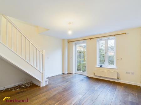 2 bedroom Terraced House for sale in Lord Fielding Close, Banbury, OX16
