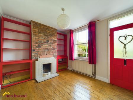 2 bedroom House to let in Broughton Road, Banbury, OX16