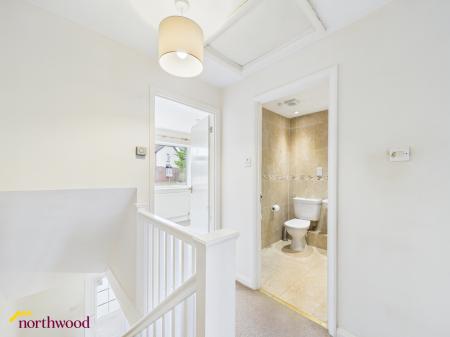2 bedroom Terraced House to let in Frensham Close, Banbury, OX16
