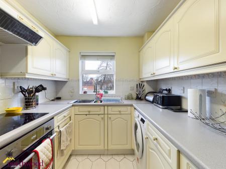 1 bedroom Flat to let in Coopers Gate, Banbury, OX16