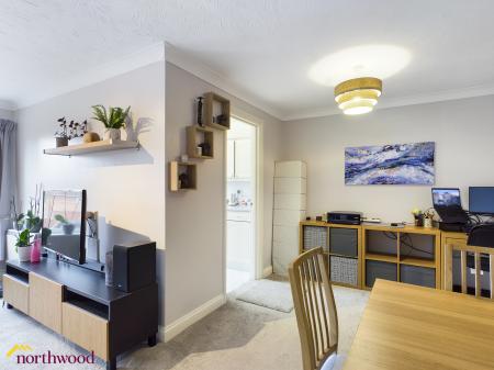1 bedroom Flat to let in Coopers Gate, Banbury, OX16