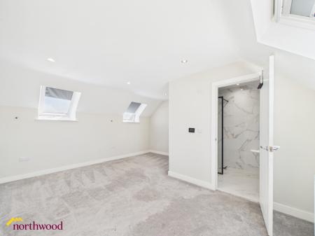 5 bedroom Detached house for sale in Digwood Road, Banbury, OX16