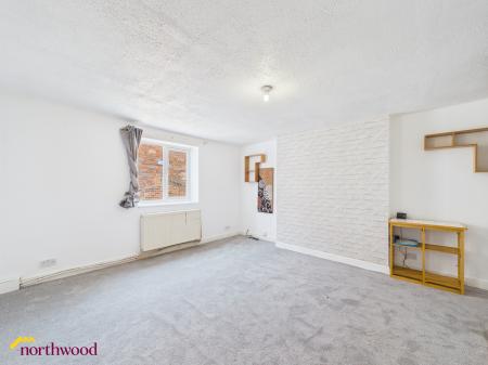 1 bedroom Flat to let in Pepper Alley, High Street, Banbury, OX16