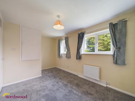 3 bedroom Terraced House to let in Keytes Close, Adderbury, OX17