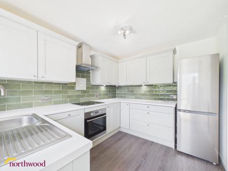 2 bedroom Semi-detached bungalow for sale in Cheviot Way, Banbury, OX16