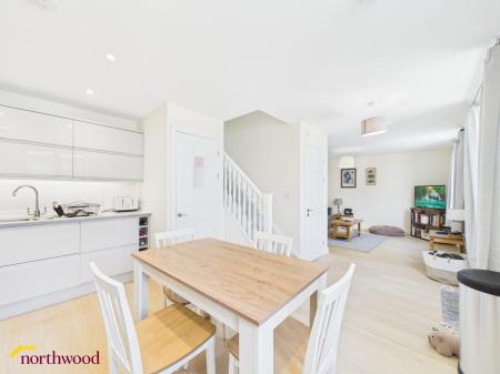 2 bedroom House for sale in White Lion Walk, Banbury, OX16