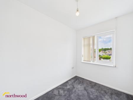 3 bedroom Semi-detached house to let in Hillview Crescent, Banbury, OX16