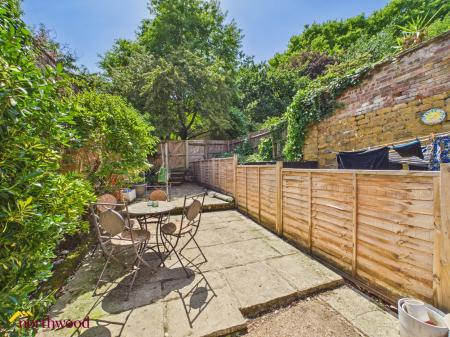 3 bedroom Commercial Property for sale in Parsons Street, Banbury, OX16