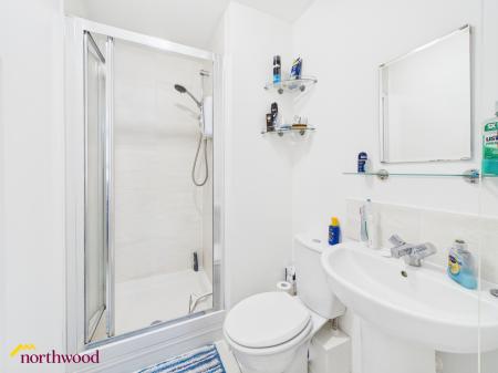 4 bedroom Semi-detached house for sale in Crouch Hill Road, Banbury, OX16