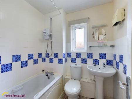 1 bedroom Terraced House to let in Barcombe Close, Banbury, OX16