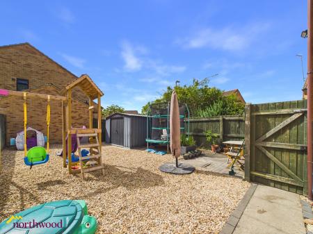 3 bedroom Semi-detached house for sale in Winchester Close, Banbury, OX16