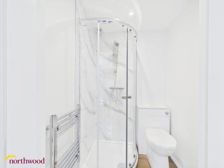1 bedroom Studio flat to let in George Street, Banbury, OX16