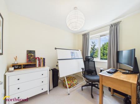 2 bedroom Terraced House for sale in Blenheim Rise, Kings Sutton, OX17
