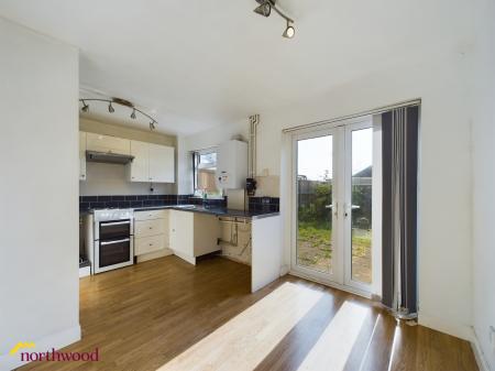 3 bedroom Terraced House to let in Cheviot Way, Banbury, OX16