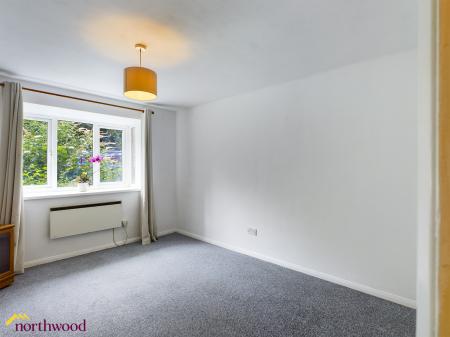 1 bedroom Flat to let in Britannia Road, Banbury, OX16