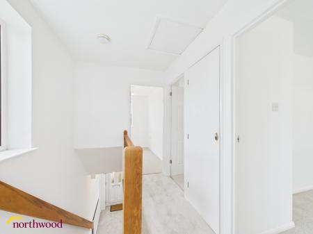3 bedroom Semi-detached house for sale in Blenheim Rise, Kings Sutton, OX17