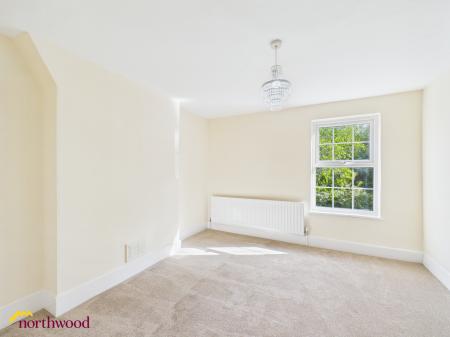 3 bedroom Maisonette to let in Broughton Road, Banbury, OX16