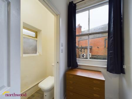 1 bedroom House share to let in 6 Horsefair, Banbury, OX16