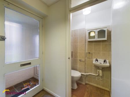 3 bedroom End of terrace house for sale in Hearthway, Banbury, OX16