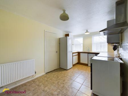3 bedroom End of terrace house for sale in Hearthway, Banbury, OX16