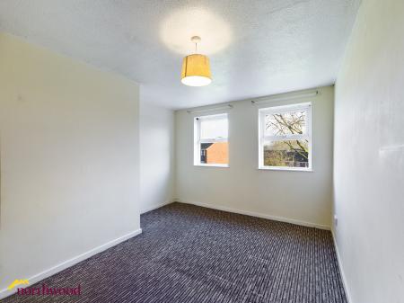 3 bedroom End of terrace house for sale in Hearthway, Banbury, OX16