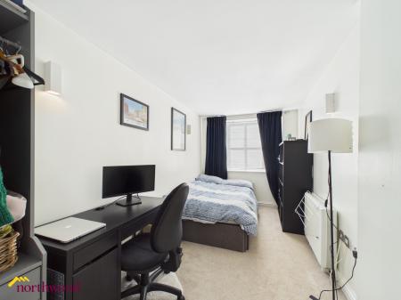 2 bedroom Flat for sale in Church Lane, Banbury, OX16