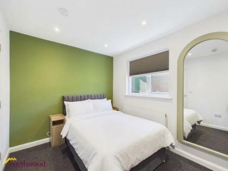 1 bedroom House share to let in Eastern Street, Aylesbury, HP20
