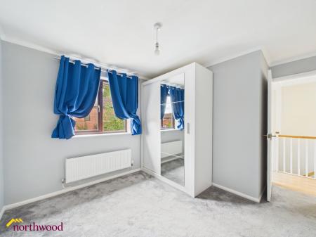 4 bedroom Link detached house for sale in Foscote Rise, Banbury, OX16