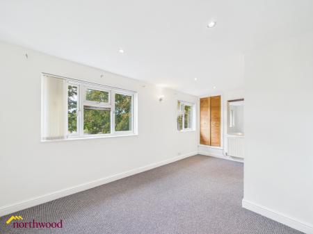 2 bedroom Terraced House for sale in Orchard Way, Banbury, OX16