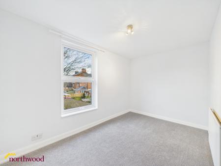 2 bedroom Maisonette to let in North Street, Banbury, OX16