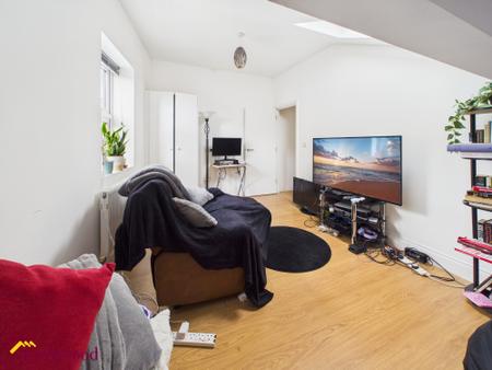 2 bedroom Flat to let in Parsons Street, Banbury, OX16