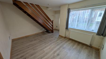 2 bedroom Terraced House for sale in Treefield Walk, Whiddon Valley, Barnstaple, EX32