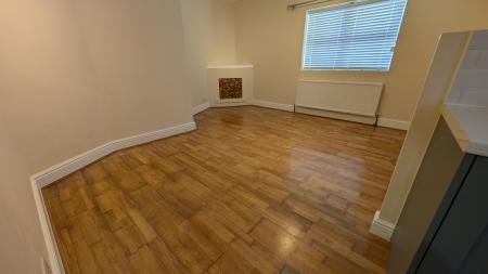 1 bedroom Flat to let in High Street, Combe Martin, Ilfracombe, EX34