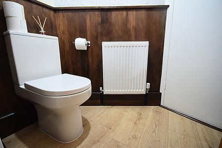 1 bedroom Flat to let in High Street, Combe Martin, Ilfracombe, EX34