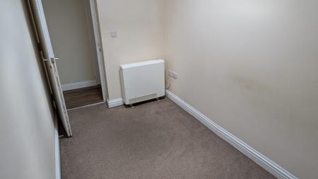 2 bedroom Flat to let in Maiden Street, Barnstaple, EX31