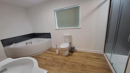 1 bedroom House share to let in New Road, South Molton, EX36