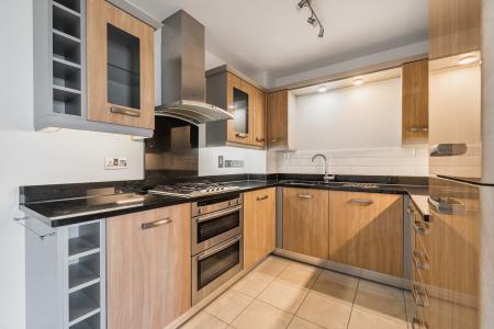 2 bedroom Flat for sale in Cleave Road, Sticklepath, EX31