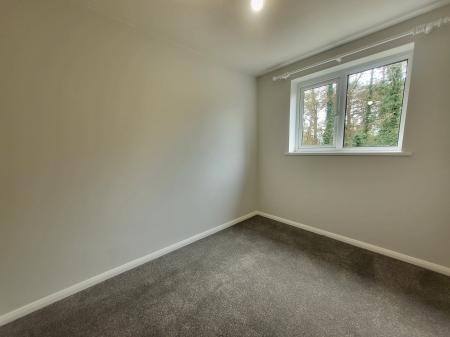 2 bedroom Terraced House to let in Venlock Close, Barnstaple, EX32