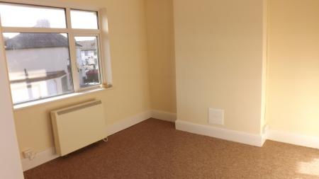 1 bedroom Flat to let in Orchard Road, Newport, Barnstaple, EX32