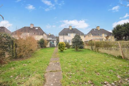 2 bedroom Semi-detached house to let in St Marys Road, Barnstaple, EX32