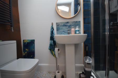 4 bedroom Semi-detached house to let in Rock Avenue, Newport, Barnstaple, EX32