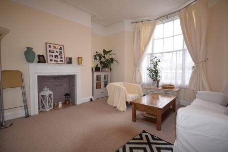 1 bedroom Flat to let in South Street, Newport, Barnstaple, EX32